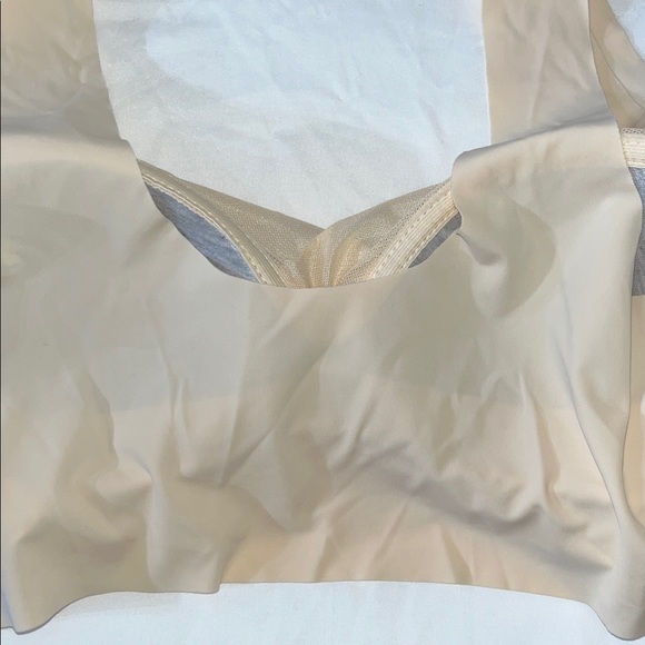 5 pc Elegant Women's Intimates Set - Black, Blue, Cream, Pink - Picture 2 of 4